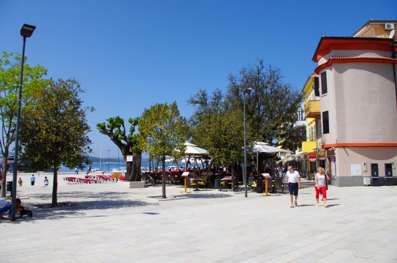 Apartment Urban Oasis ซริกเวนิซา ภายนอก รูปภาพ