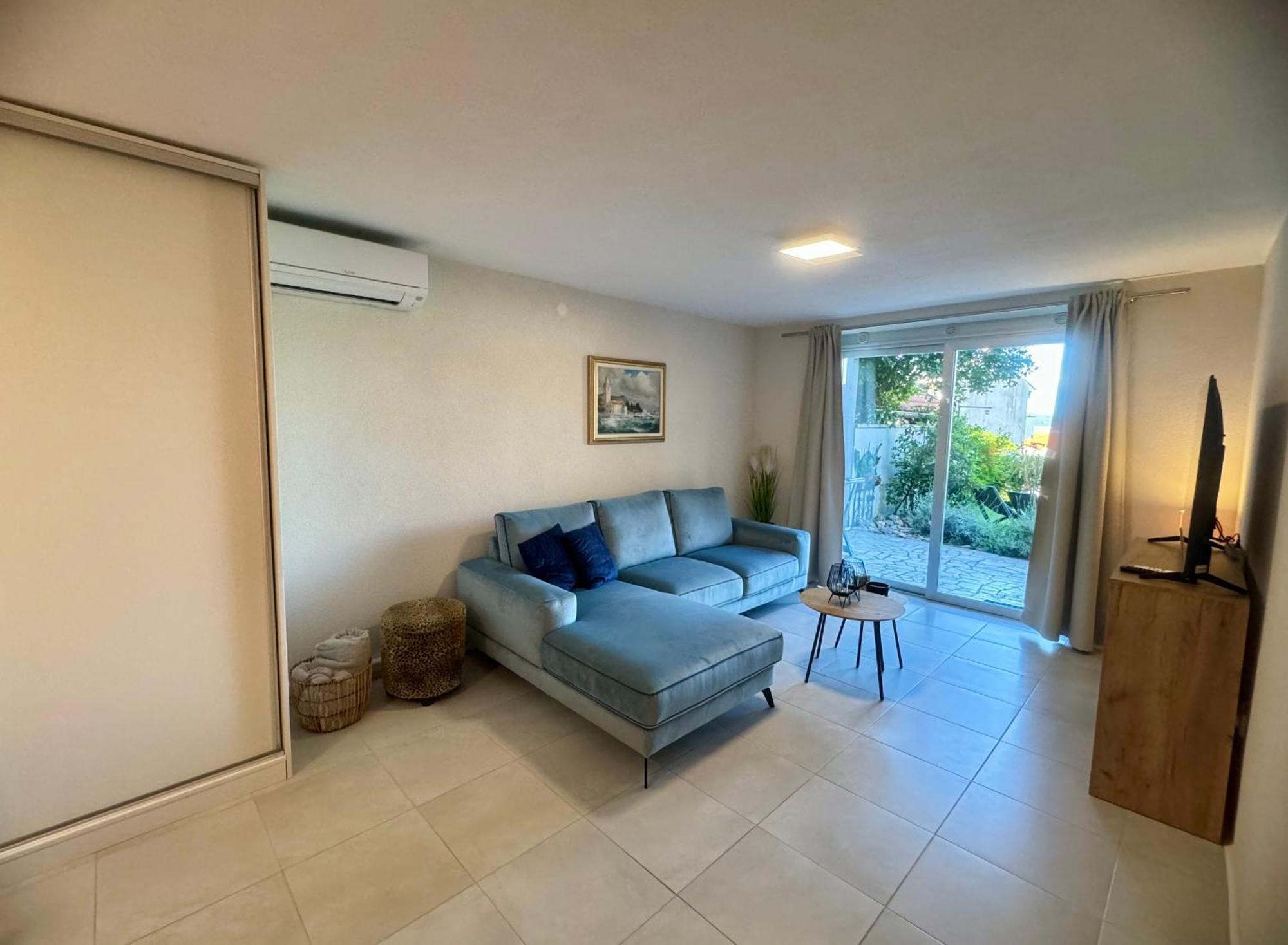Apartment Urban Oasis ซริกเวนิซา ห้อง รูปภาพ