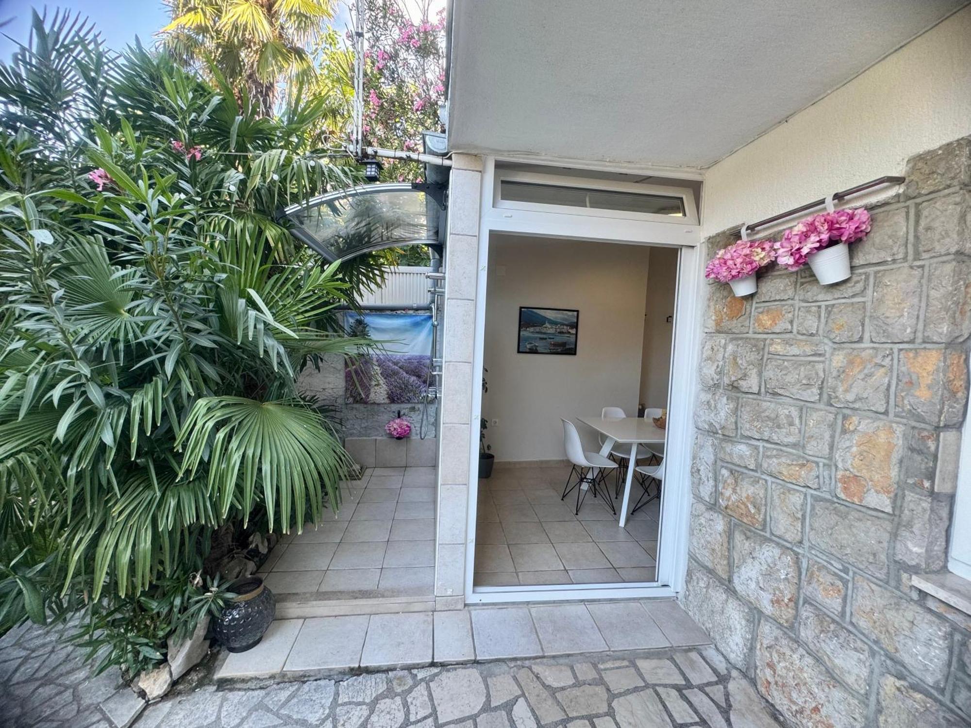 Apartment Urban Oasis ซริกเวนิซา ห้อง รูปภาพ