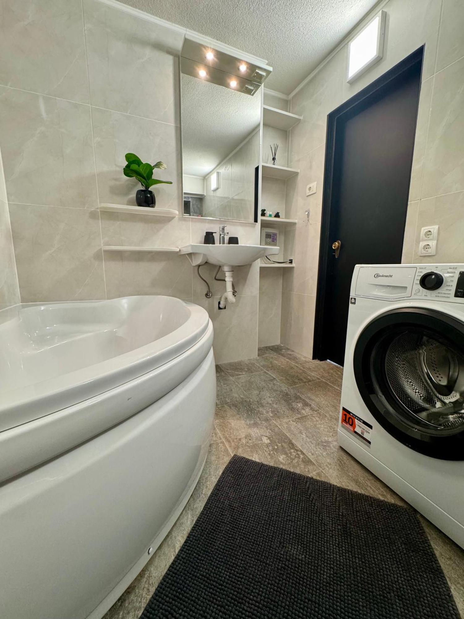 Apartment Urban Oasis ซริกเวนิซา ภายนอก รูปภาพ